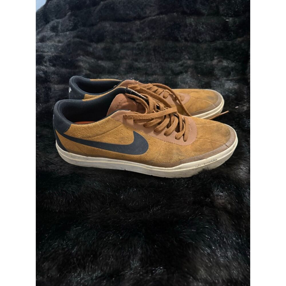 Nike Suede Hyperfeel Sneaker, shoes brown 10.5 athletic